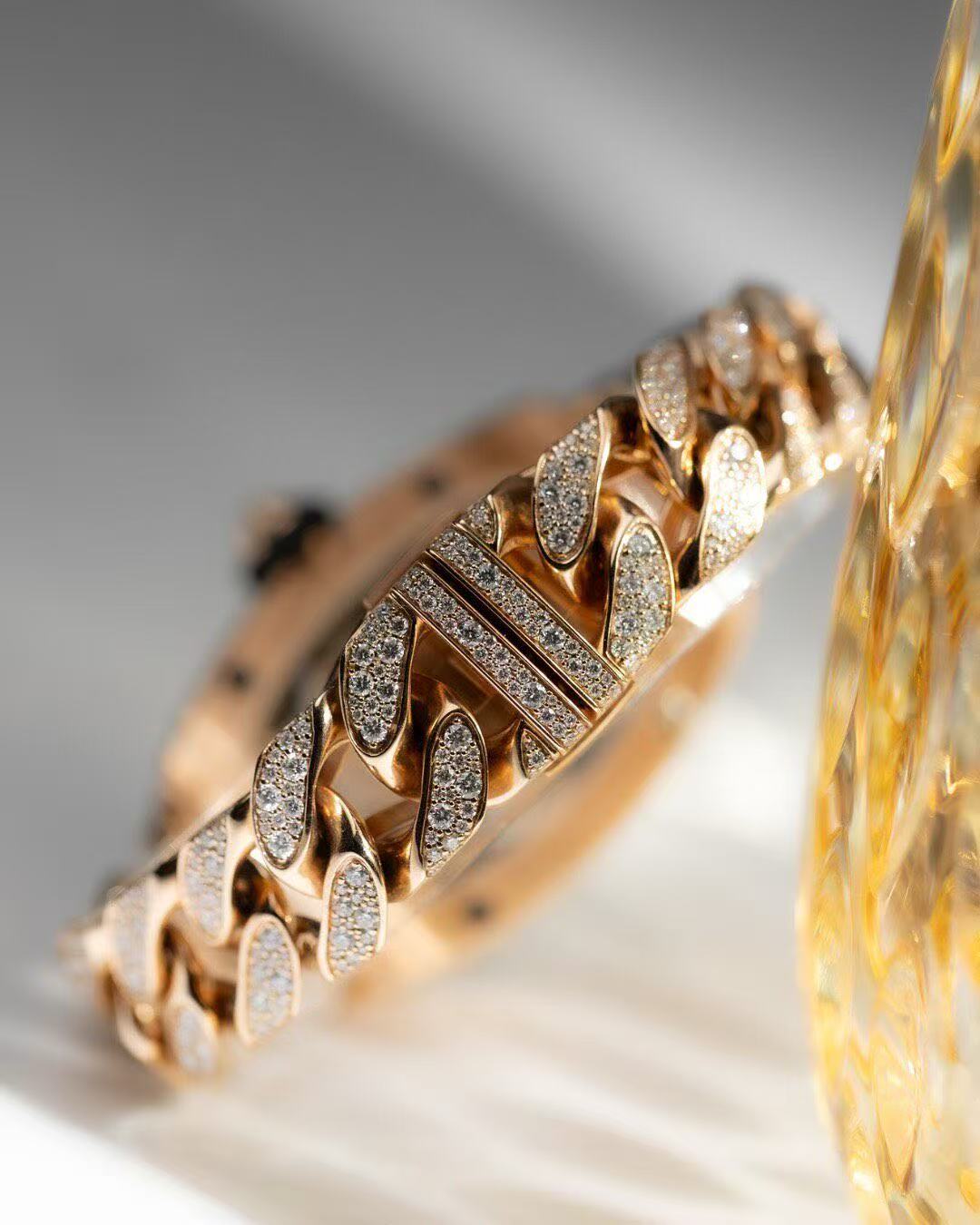 RM07-01 RG Snow Setting Metal Bracelet image 5