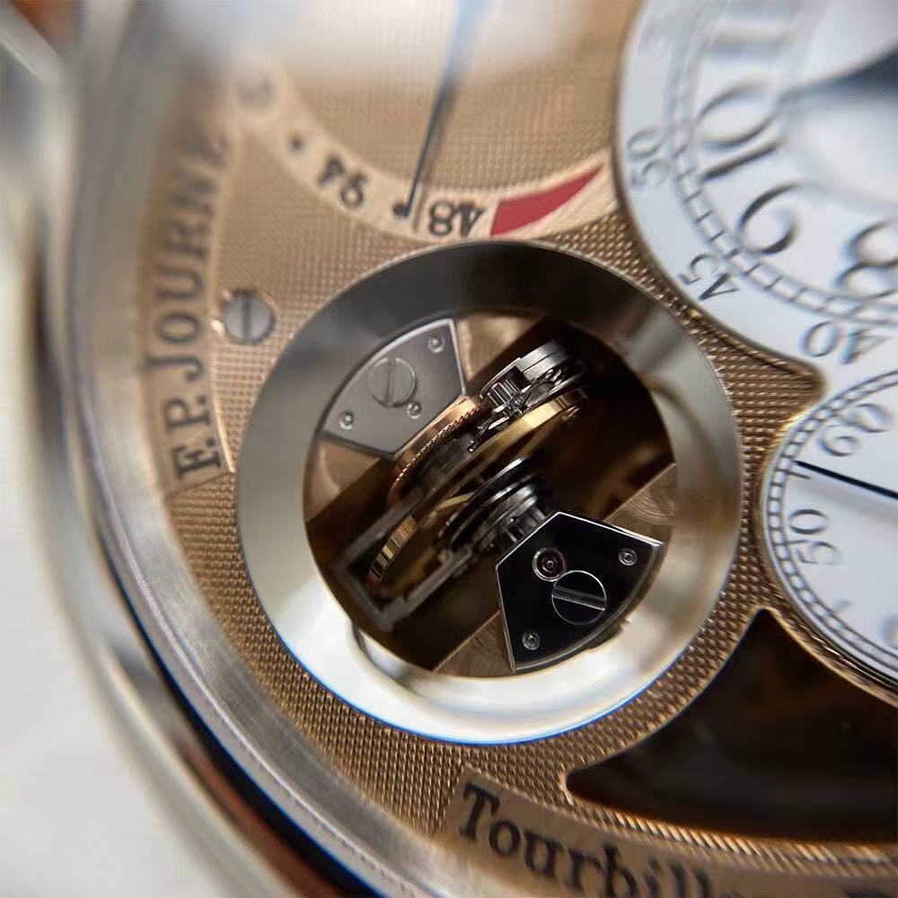TOURBILLON SOUVERAIN - Ref. TV image 3